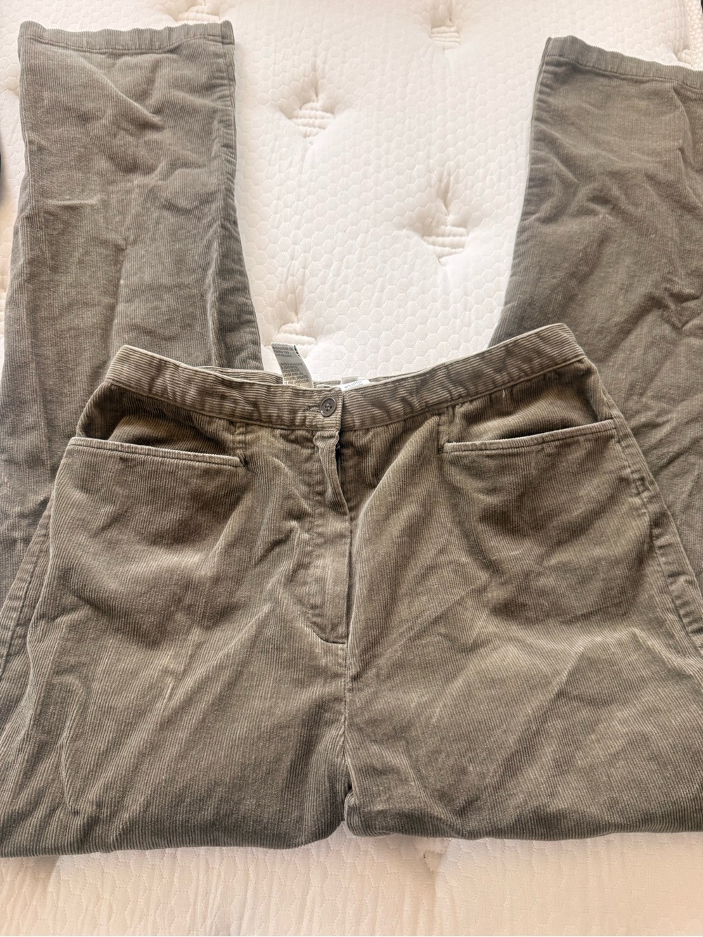 Women's Straight Leg Corduroy Pants in Olive Green